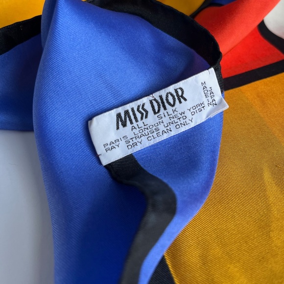 Miss Dior 100% Silk Vintage Geometric Colour Block Scarf - 22” x 22” - Picture 4 of 8